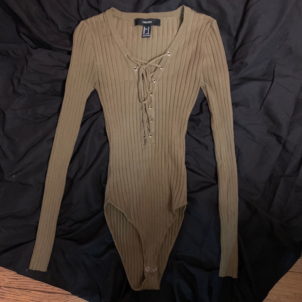 Womens long sleeve bodysuit forever 21